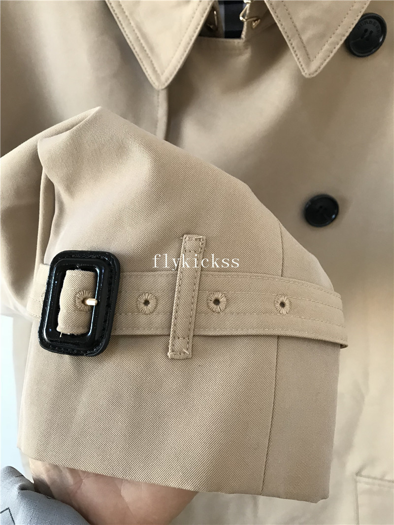 Urberry Windbreaker Coats Beige